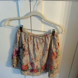 Magnolia Pearl shorts. New and never worn. Too small for me.